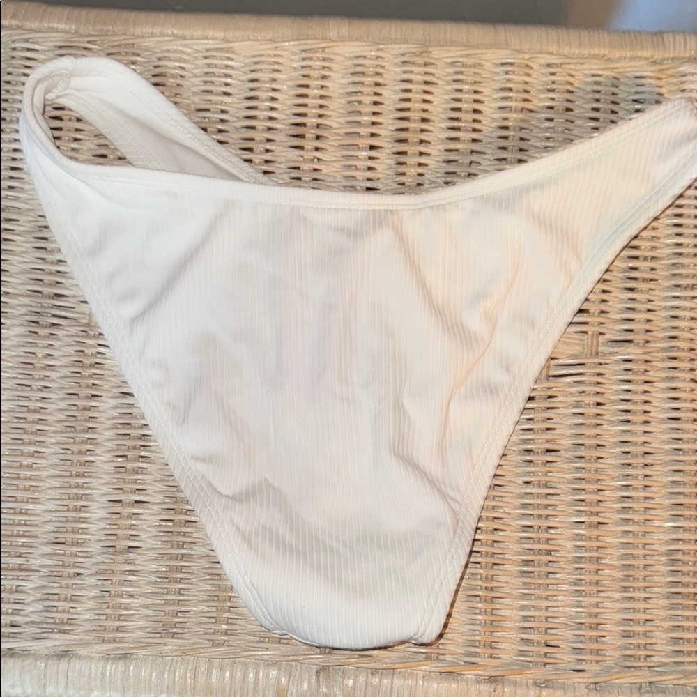 Women's White Ribbed Bikini Bottoms (L) - Picture 3 of 3